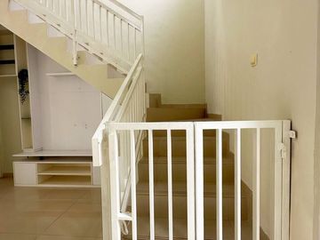 Rumah Fam Jatimurni Pondok Melati Dekat Tol Jatiwarna, 2 LANTAI Murah Mewah, Kota Bekasi Jual Dijual
