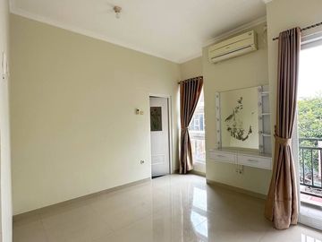 Rumah Fam Jatimurni Pondok Melati Dekat Tol Jatiwarna, 2 LANTAI Murah Mewah, Kota Bekasi Jual Dijual