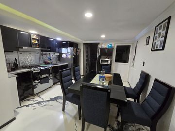 Excelente casa en venta en Coyoacán, CDMX.  A una calle MB Manuela Sáenz.