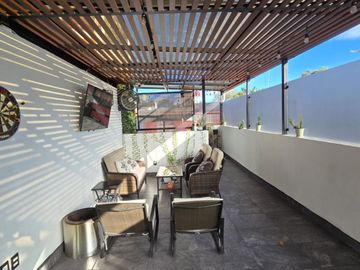 Excelente casa en venta en Coyoacán, CDMX.  A una calle MB Manuela Sáenz.