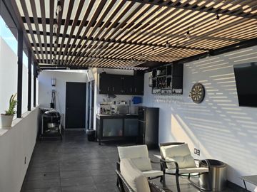 Excelente casa en venta en Coyoacán, CDMX.  A una calle MB Manuela Sáenz.