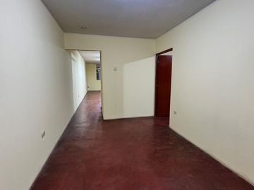 ¡Venta de Casa de 4 Pisos en San Juan de Lurigancho