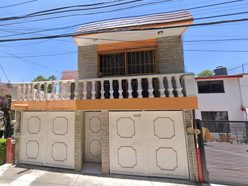 ¡¡¡CASA EN EXCELENTE ESTADO!!! Calle Cayena, Valle Dorado, Tlalnepantla, EDOMEX.