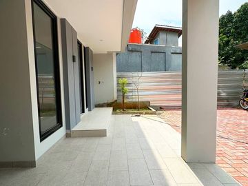 Rumah Perum. Setu Cipayung, Baru Mewah Harga Murah di Jaktim Kota Jakarta Timur (ARR150) Jual Dijual