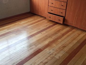 CASA EN VENTA 201 M2: LA ECUATORIANA Turubamba