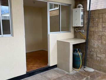 🏡 ¡Se vende hermosa casa en Conjunto Jardines de Carcelén! 🏡