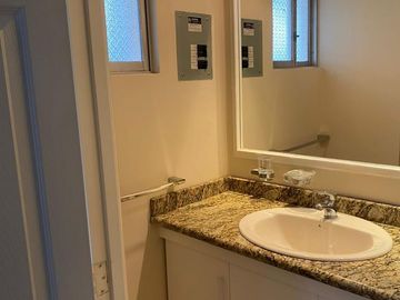 🏡 ¡Se vende hermosa casa en Conjunto Jardines de Carcelén! 🏡