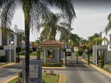 Casa en Venta. Real de Valdepeñas, Zapopan, Jalisco. Remate Hipotecario.