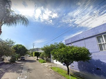 Casa en Venta. Pinar de la Calma, Zapopan, Jalisco. Remate Hipotecario.