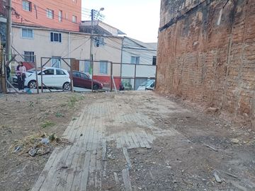 ¡Invierte en el Corazón de Valparaíso! Terreno con Potencial cerca Rodriguez