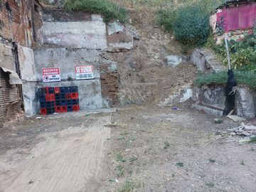 ¡Invierte en el Corazón de Valparaíso! Terreno con Potencial cerca Rodriguez