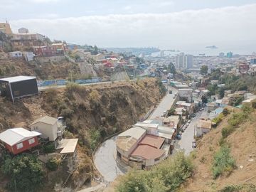 Venta de casa conespetacular Vista y gran terreno