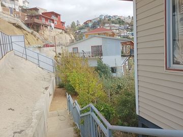 Venta de casa conespetacular Vista y gran terreno