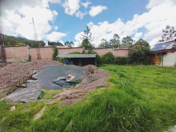 TERRENO DE ENSUEÑO EN LA ZONA MAS TRANQUILA Y EXCLUSIVA DE CUSCO: URB. STA MARIA