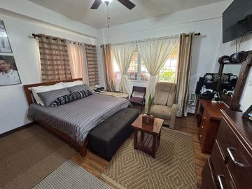 FOR SALE: TAGAYTAY HOUSE & LOT
