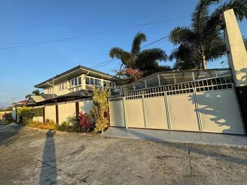 FOR SALE: TAGAYTAY HOUSE & LOT