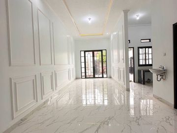 Rumah Cluster di Cibubur Ciracas Dekat Stasiun LRT+Tol, SIAP HUNI Jakarta Timur (ARR155) Jual Dijual