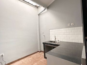 Rumah Jatiasih, Dekat Jalan Wibawa Mukti, SIAP HUNI, Mewah Murah di Kota Bekasi (ARR158) Jual Dijual
