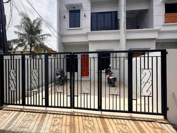 [JALAN 2 MOBIL] Rumah Munjul, Cipayung, SIAP HUNI di Jaktim, Kota Jakarta Timur (ARR159) Jual Dijual