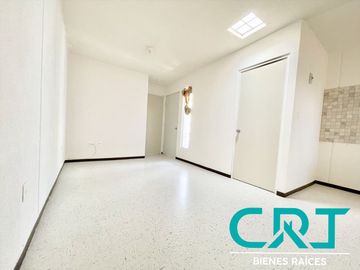 CASA DE UNA PLANTA I HEROES DE LEON I EN CLUSTER CON ACCESO CONTROLADO Y AREAS VERDES I MUY CERCA DEL HOSPITAL DE ALTA ESPECIALIDAD I SALIDA LEON - SI