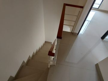 Rumah Ds Pamulang Timur, Baru 2 LANTAI Murah Mewah New di Tangsel Kota Tangerang Selatan Jual Dijual