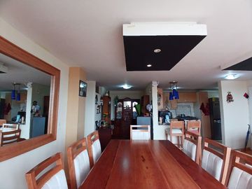 Casa aterrazada en venta Autopísta General Rumiñahui Puente 2