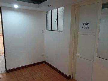 Se Vende Local Comercial En Surquillo
