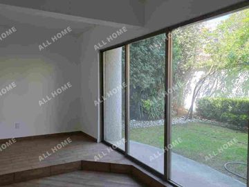 Casa en venta en 1 Valle Real, Huixquilucan , Estado de México.