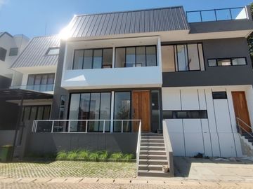 Rumah Pati.2 Dago, Baru Mewah Harga Murah, Cigadung Cibeunying Kaler Kota Bandung Utara, Jual Dijual