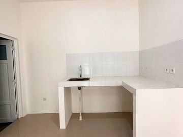 [JALAN 2 MOBIL] Rumah Jatikramat Jatiasih Dekat Stasiun LRT Cikunir Kota Bekasi (ARR165) Jual Dijual