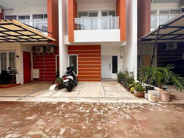 [JALAN 2 MOBIL] Rumah Jatikramat Jatiasih Dekat Stasiun LRT Cikunir Kota Bekasi (ARR165) Jual Dijual