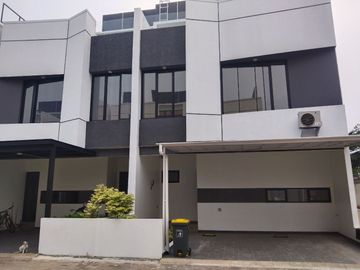 Rumah Tarum Cirendeu, Baru Mewah Murah New, Ciputat Timur Tangsel Kota Tangerang Selatan Jual Dijual