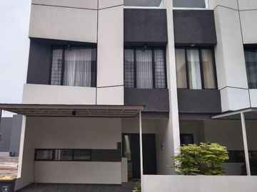Rumah Tarum Cirendeu, Baru Mewah Murah New, Ciputat Timur Tangsel Kota Tangerang Selatan Jual Dijual