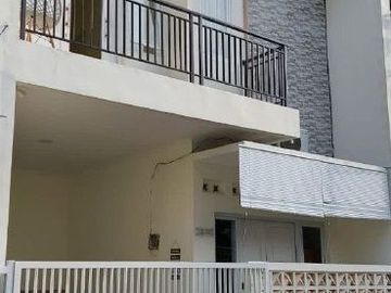 Rumah Batuceper Kota Tangerang, Baru 2 LANTAI, Mewah Harga Murah New Minimalis Strategis Jual Dijual