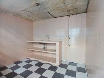 CASA EN VENTA SECCTOR MOLINOS DEL SUR RAFAEL URIBE URIBE  BOGOTA