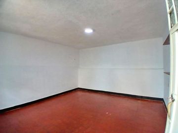 CASA EN VENTA SECCTOR MOLINOS DEL SUR RAFAEL URIBE URIBE  BOGOTA