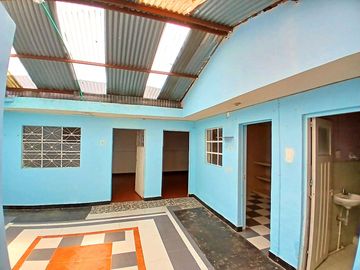 CASA EN VENTA SECCTOR MOLINOS DEL SUR RAFAEL URIBE URIBE  BOGOTA