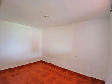 CASA EN VENTA SECCTOR MOLINOS DEL SUR RAFAEL URIBE URIBE  BOGOTA