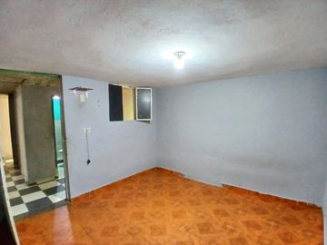 CASA EN VENTA SECCTOR MOLINOS DEL SUR RAFAEL URIBE URIBE  BOGOTA