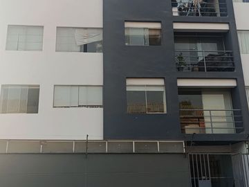 Venta Departamento con cochera en Surco