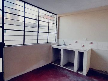 Ocasión Vendo Casa De 3 Niveles Con Departamento Independiente