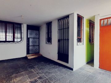 Ocasión Vendo Casa De 3 Niveles Con Departamento Independiente