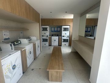 Alquila un moderno departamento en Av. General Salaverry 2900