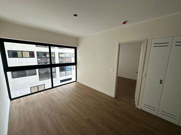 Alquila un moderno departamento en Av. General Salaverry 2900