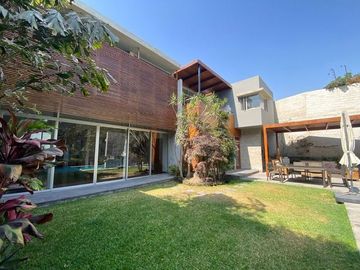 Oportunidad única: Venta moderna Casa en el mejor condominio de La Molina