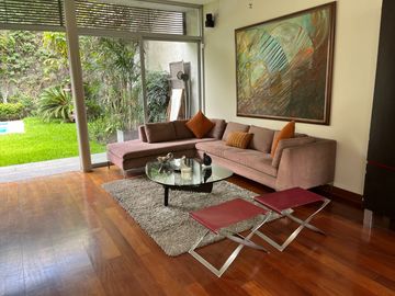 Oportunidad única: Venta moderna Casa en el mejor condominio de La Molina