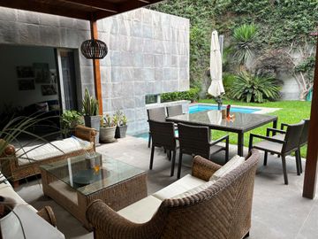 Oportunidad única: Venta moderna Casa en el mejor condominio de La Molina