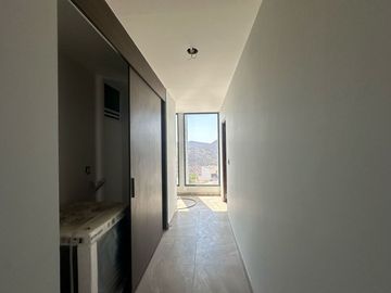 Departamento Penthouse en Venta, de dos niveles dentro de condominio en Cañadas del Arroyo, Corregidora