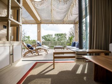 LUJOSA Y EXCLUSIVA VILLA DENTRO DEL DESARROLLO CORASOL, ARQUITECTURA DE SORDO MADALENO