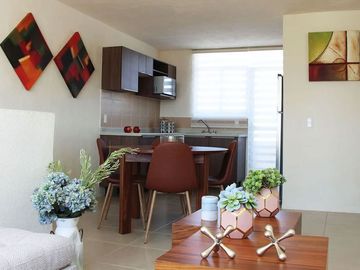 DESARROLLO PARQUES DE LAS AVES: CASAS EN ZAPOPAN